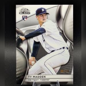 2025 Topps Chrome Black WHITE Refractor Ty Madden RC /10 Rookie Card #94 Tigers
